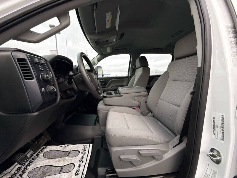 2024 Chevrolet Silverado 6500HD