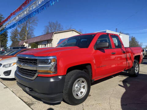 2018 Chevrolet Silverado 1500 for sale at Corkle Auto Sales INC in Angola IN