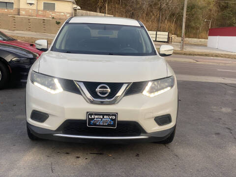 2015 Nissan Rogue S