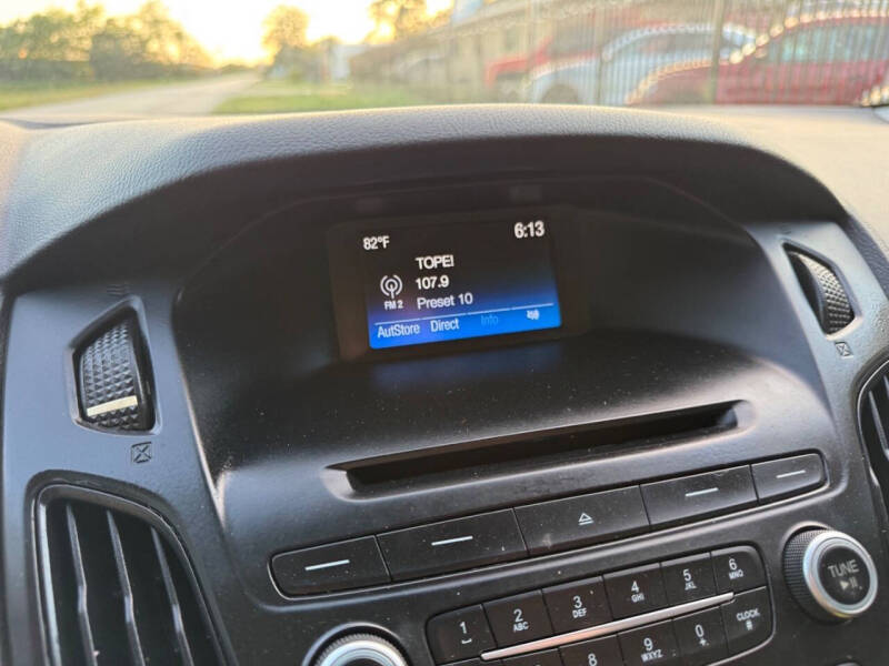 2017 Ford Focus SE
