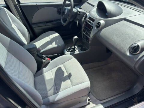 2007 Saturn Ion 2