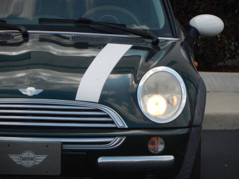2004 MINI Cooper