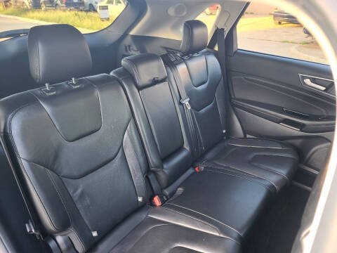 2019 Ford Edge Titanium