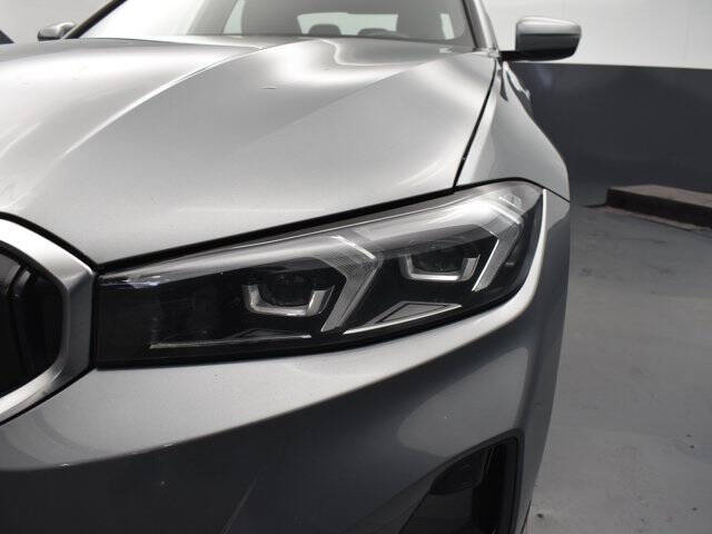 2024 BMW 3 Series 330i xDrive