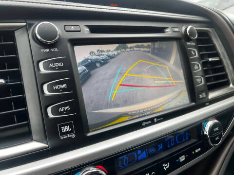 2015 Toyota Highlander