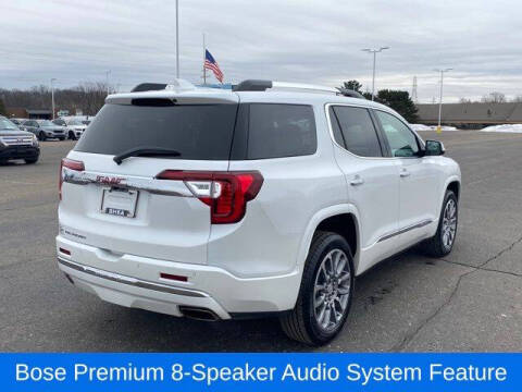 2023 GMC Acadia Denali