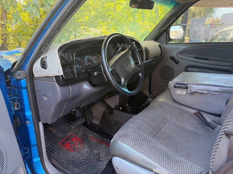 2001 Dodge Ram 2500 ST