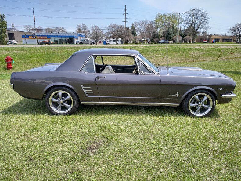 1966 Ford Mustang