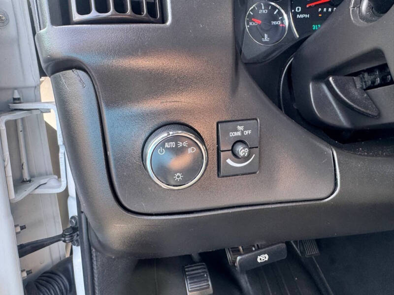 2021 GMC Savana 2500