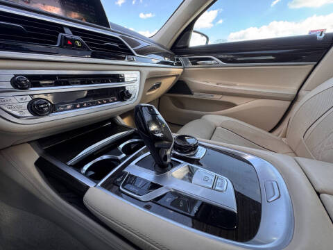 2016 BMW 7 Series 750i xDrive