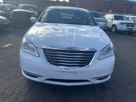 2013 Chrysler 200 Touring