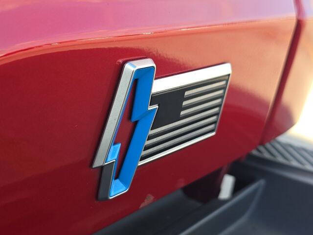 2024 Ford F-150 Lightning XLT