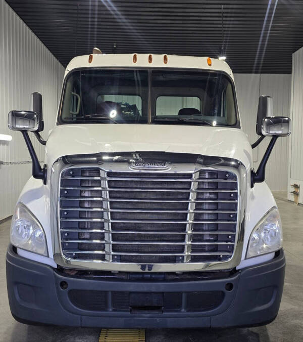 2015 Freightliner Cascadia