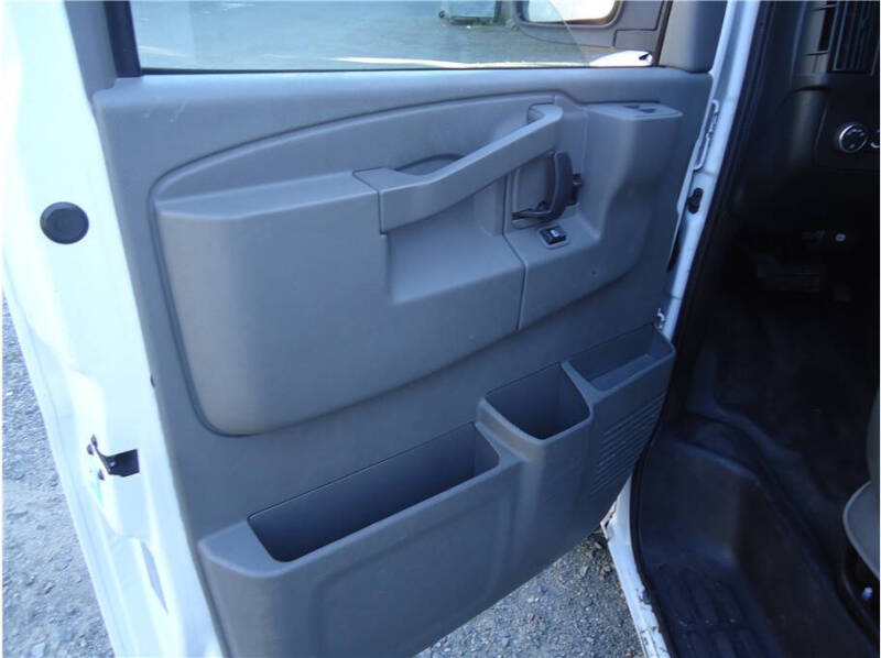 2016 Chevrolet Express 2500