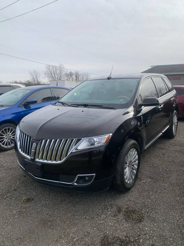 2013 Lincoln MKX for sale at DuShane Sales in Tecumseh MI