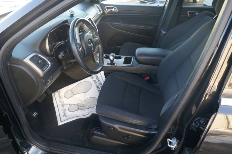 2015 Jeep Grand Cherokee Laredo