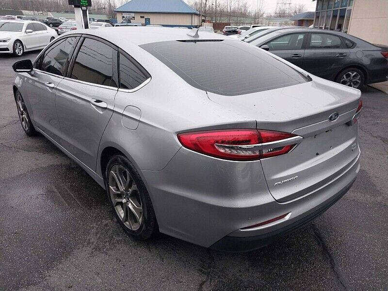 2020 Ford Fusion SEL