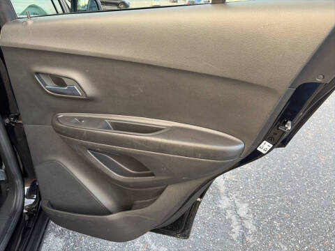 2022 Chevrolet Trax LS