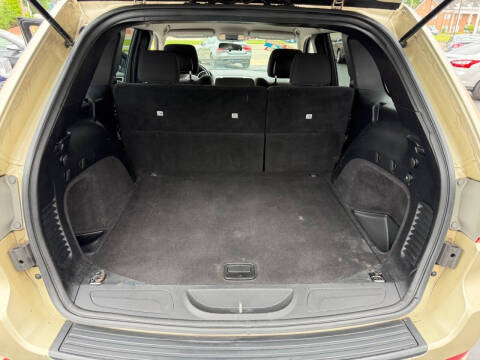 2012 Jeep Grand Cherokee Laredo