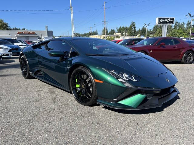 2023 Lamborghini Huracan Tecnica