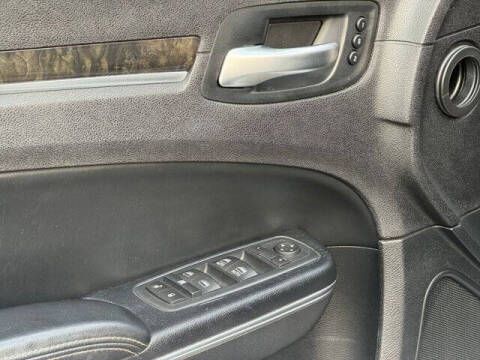2016 Chrysler 300 C