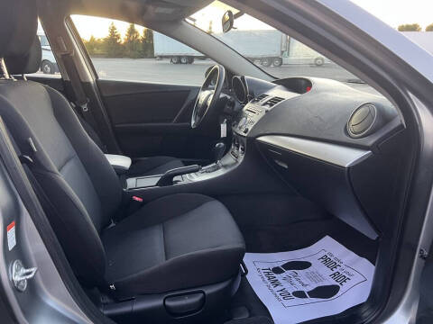 2010 Mazda MAZDA3 i Touring