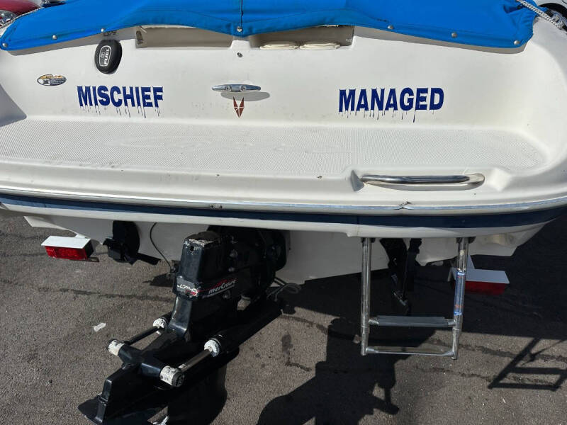 1998 Bayliner 2050 CX