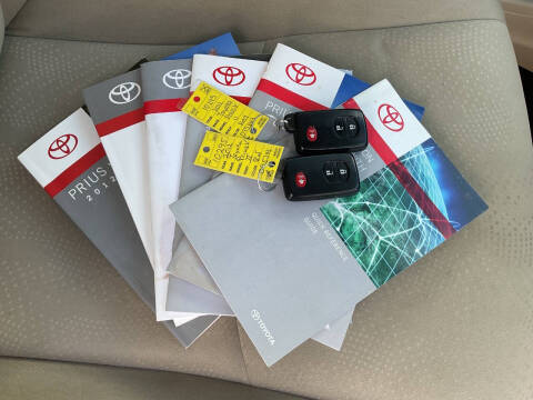 2012 Toyota Prius v Three