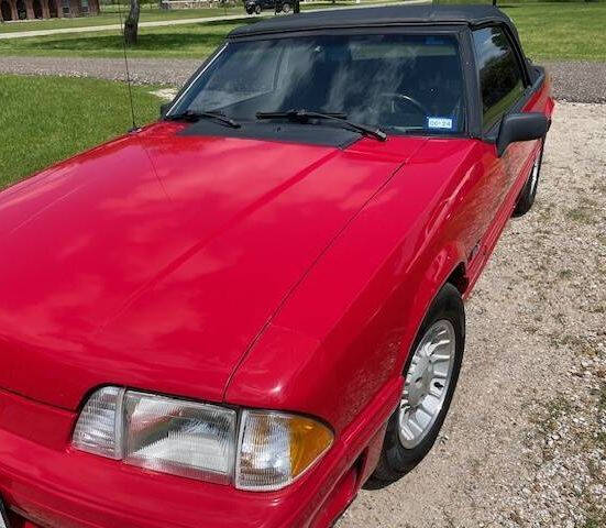 1990 Ford Mustang
