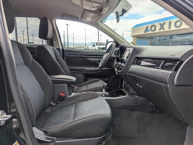 2020 Mitsubishi Outlander for sale at Axio Auto Boise in Boise, ID