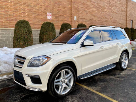 2013 Mercedes-Benz GL-Class for sale at R & I Auto in Lake Bluff IL