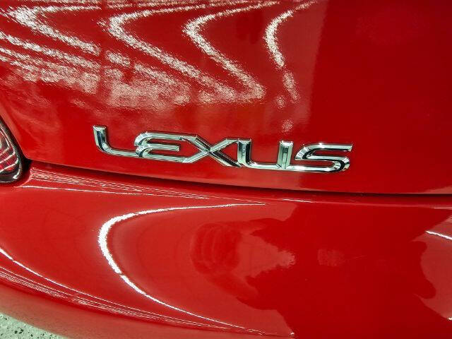 2004 Lexus SC 430