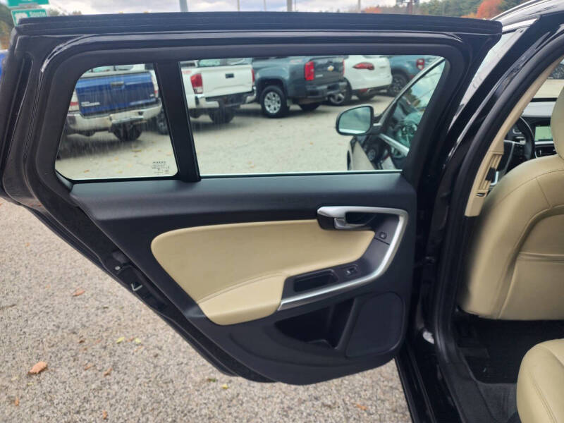 2017 Volvo V60 T5 Premier