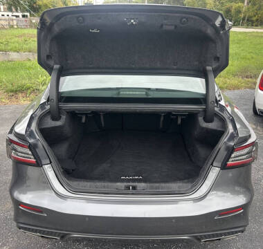 2022 Nissan Maxima 3.5 SV