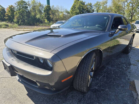 2018 Dodge Challenger SXT Plus