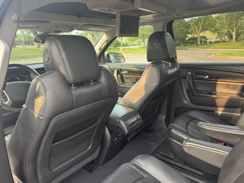2013 GMC Acadia Denali