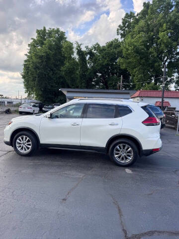 2017 Nissan Rogue SV