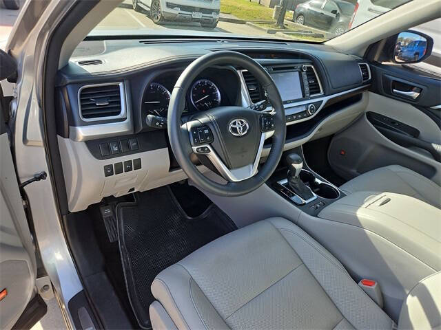 2015 Toyota Highlander Limited