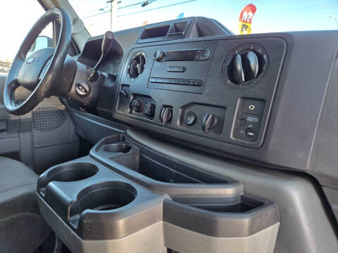 2014 Ford E-Series E-250