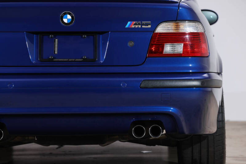 2002 BMW M5