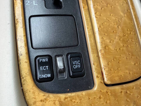 2005 Lexus SC 430