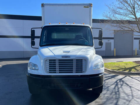2015 Freightliner M2 106