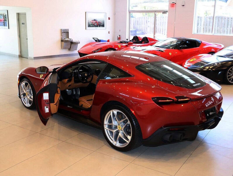 2022 Ferrari Roma