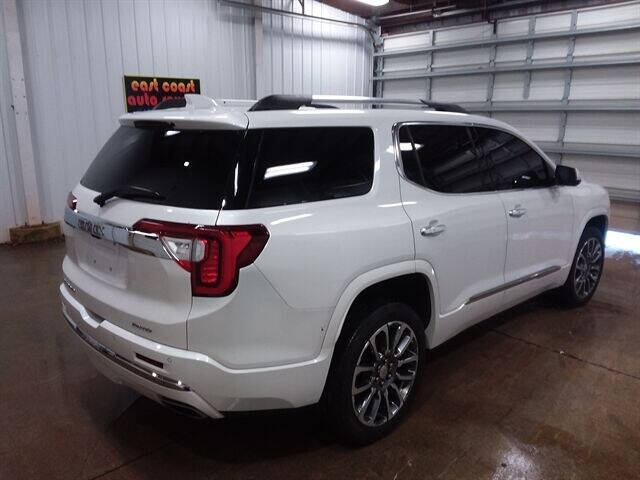 2020 GMC Acadia Denali