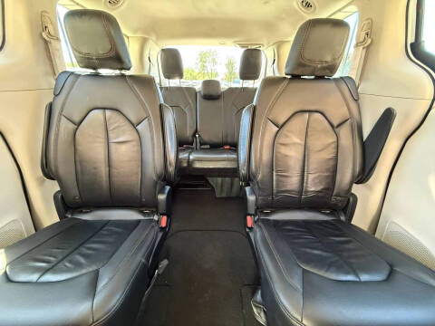 2017 Chrysler Pacifica