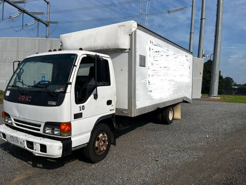 2001 GMC W4500 for sale at Mario's Motors Inc in Leesburg VA