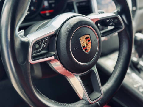 2018 Porsche Macan