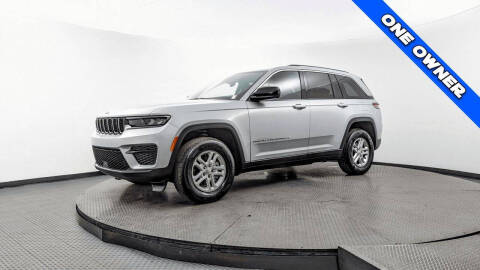 2023 Jeep Grand Cherokee Laredo