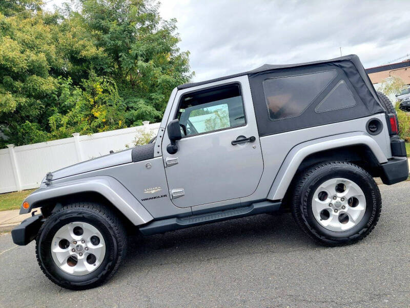 2013 Jeep Wrangler Sahara