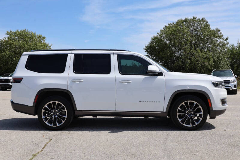 2022 Jeep Wagoneer Series III